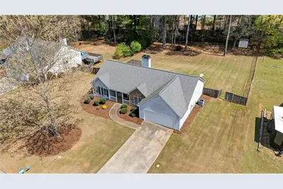 716 Manor Ridge Drive, Loganville, GA 30052 - Photo 4