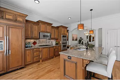 6305 Clapham Lane, Johns Creek, GA 30097 - Photo 16