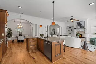 6305 Clapham Ln, Johns Creek, GA 30097 - Photo 18