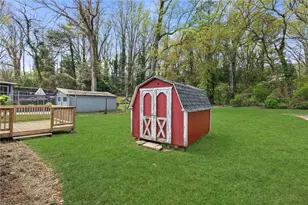 628 S Evelyn Pl NW, Atlanta, GA 30318 - Photo 20