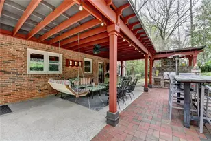 5455 Pheasant Run, Stone Mountain, GA 30087 - Photo 48