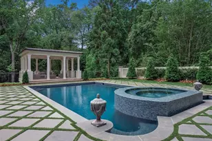 3625 Tuxedo Rd NW, Atlanta, GA 30305 - Photo 4