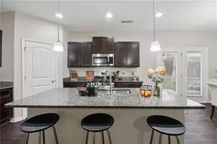 564 Dasheill Ln, Atlanta, GA 30349 - Photo 8