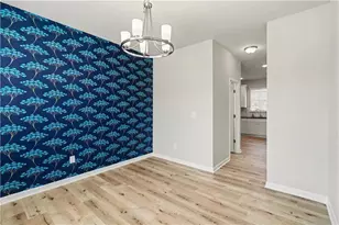 100 McGinnis Cir, Calhoun, GA 30701 - Photo 12