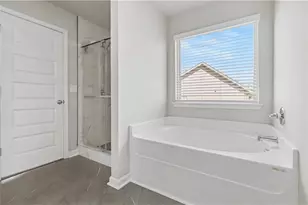 100 McGinnis Cir, Calhoun, GA 30701 - Photo 18