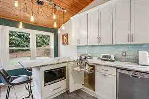 125 Brier Ct, Roswell, GA 30076 - Photo 36