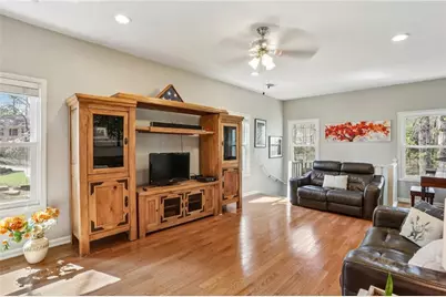 125 Brier Court, Roswell, GA 30076 - Photo 20