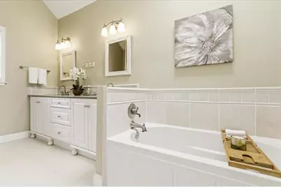 4887 Willow Creek Drive, Marietta, GA 30066 - Photo 16