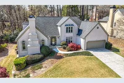 4016 Bramble Court, Marietta, GA 30062 - Photo 2