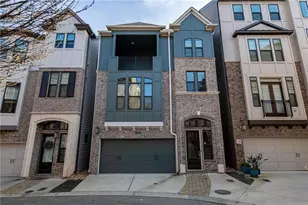 529 Broadview Pl NE, Atlanta, GA 30324 - Photo 1