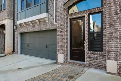 529 Broadview Place NE, Atlanta, GA 30324 - Photo 10