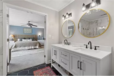 609 Farmbrook Trail NE, Kennesaw, GA 30144 - Photo 32