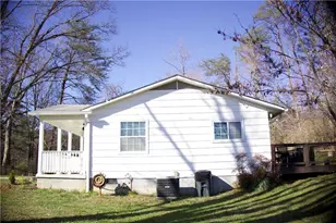 331 Blue Arrow Ln, Mineral Bluff, GA 30559 - Photo 18