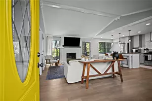 3065 Sumit Wood Dr NW, Kennesaw, GA 30152 - Photo 2