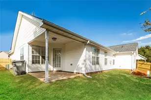 75 S Greenfield Circle S, Covington, GA 30016 - Photo 2