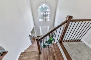 2013 Castlemaine Cir, Woodstock, GA 30189 - Photo 4