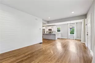 2491 White Oak Dr, Decatur, GA 30032 - Photo 8