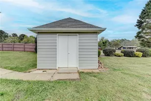 1945 Morgan Dr, Cumming, GA 30040 - Photo 56