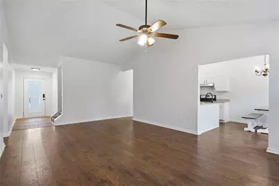 5828 Meadowfield Trace, Flowery Branch, GA 30542 - Photo 6