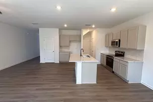 5447 Allegro Ln, Flowery Branch, GA 30542 - Photo 8