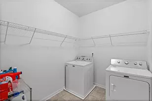 5470 Mirror Lake Dr, Cumming, GA 30028 - Photo 22