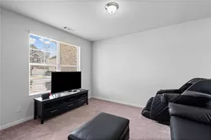 5470 Mirror Lake Dr, Cumming, GA 30028 - Photo 6