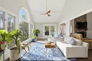 6421 Arborwood Dr, Flowery Branch, GA 30542 - Photo 20