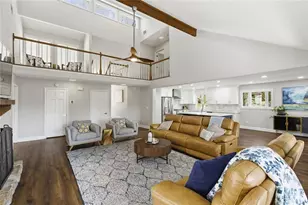 6421 Arborwood Dr, Flowery Branch, GA 30542 - Photo 4