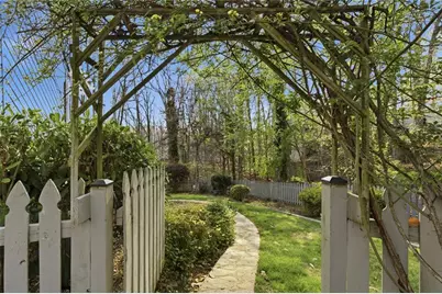 6421 Arbor Wood Drive, Flowery Branch, GA 30542 - Photo 46
