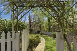 6421 Arborwood Dr, Flowery Branch, GA 30542 - Photo 46