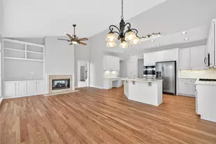 5395 Harbury Ln, Suwanee, GA 30024 - Photo 14