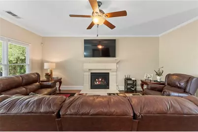 1518 Squire Hill Lane, Lawrenceville, GA 30043 - Photo 12