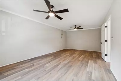 7030 Devon Drive, Cumming, GA 30028 - Photo 32