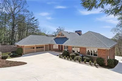2538 Bridgewater Drive, Gainesville, GA 30506 - Photo 2