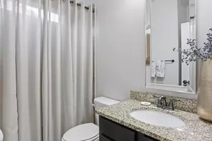 1130 Mosspointe Dr, Roswell, GA 30075 - Photo 16