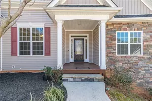 4619 Wakefield Ln, Gainesville, GA 30506 - Photo 2