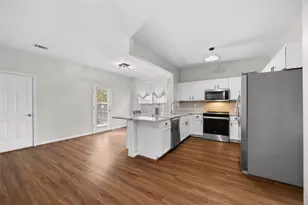 35 Kevin Ct, Porterdale, GA 30014 - Photo 8