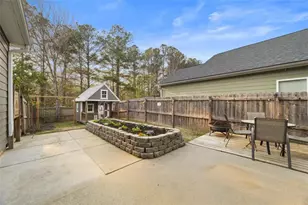 35 Kevin Ct, Porterdale, GA 30014 - Photo 2