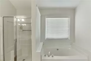 3270 Royal Creek Way SW, Lilburn, GA 30047 - Photo 38