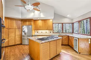 562 Pine Valley Rd SE, Marietta, GA 30067 - Photo 8