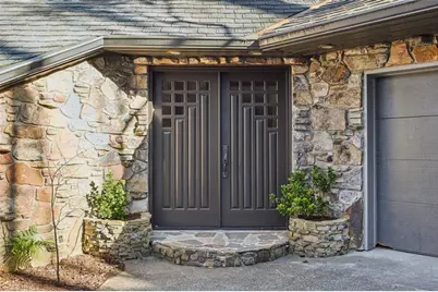 562 Pine Valley Road SE, Marietta, GA 30067 - Photo 2