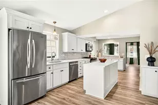 240 Park Bridge Ln, Roswell, GA 30075 - Photo 8