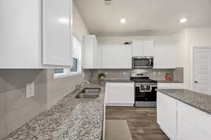 609 Azalea Bloom Dr, Loganville, GA 30052 - Photo 14