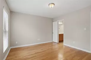 215 Winding River Dr, Sandy Springs, GA 30350 - Photo 12