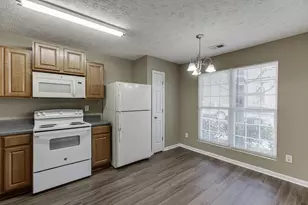 2883 Creek Bottom Ct, Gainesville, GA 30504 - Photo 4