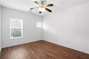 205 Streamside Dr, Roswell, GA 30076 - Photo 18