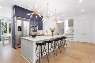 2454 Caladium Dr NE, Atlanta, GA 30345 - Photo 8