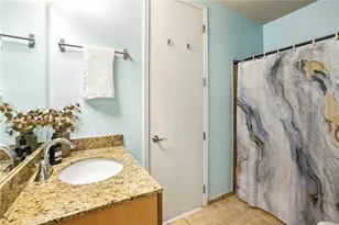 711 Cosmopolitan Dr NE, Atlanta, GA 30324 - Photo 16