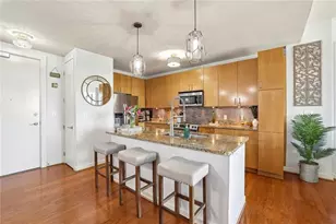 711 Cosmopolitan Dr NE, Atlanta, GA 30324 - Photo 4