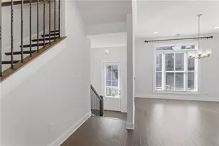 2051 Glenview Park Cir, Duluth, GA 30097 - Photo 6